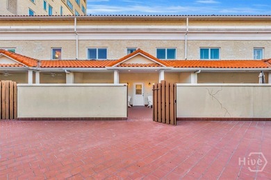 This thoughtfully updated waterfront townhome boasts 1998 sf of on Wilmington Island Club in Georgia - for sale on GolfHomes.com, golf home, golf lot