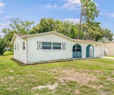 VERY CLEAN & MOVE IN CONDITION! One Or More Photo(s) Are on Brentwood Farms Golf Club in Florida - for sale on GolfHomes.com, golf home, golf lot