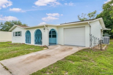 VERY CLEAN & MOVE IN CONDITION! One Or More Photo(s) Are on Brentwood Farms Golf Club in Florida - for sale on GolfHomes.com, golf home, golf lot