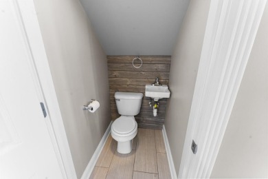 Welcome to this stunning 3 bed, 2.5 bath brick home located on on Hidden Valley Golf Course in Kentucky - for sale on GolfHomes.com, golf home, golf lot