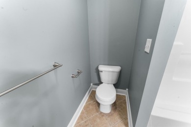 Welcome to this stunning 3 bed, 2.5 bath brick home located on on Hidden Valley Golf Course in Kentucky - for sale on GolfHomes.com, golf home, golf lot