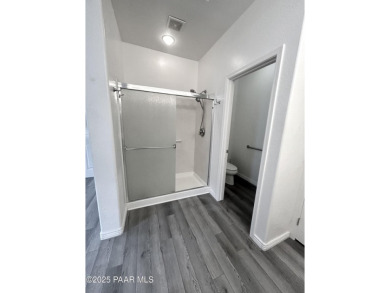 Turnkey! This beautifully maintained 2 bed, 2 bath single-level on StoneRidge Golf Course in Arizona - for sale on GolfHomes.com, golf home, golf lot