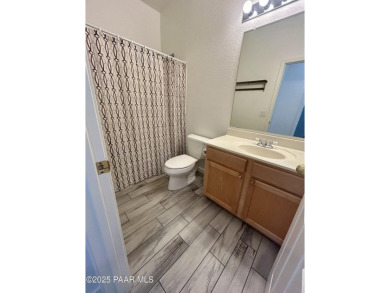 Turnkey! This beautifully maintained 2 bed, 2 bath single-level on StoneRidge Golf Course in Arizona - for sale on GolfHomes.com, golf home, golf lot