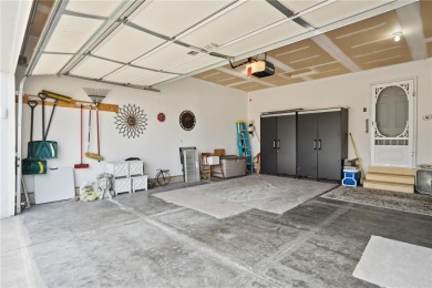 Here is a beautifully maintained ranch-style condo nestled in on Hunters Ridge Golf Course in Iowa - for sale on GolfHomes.com, golf home, golf lot