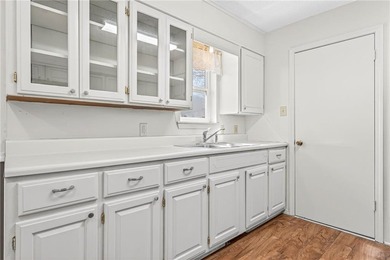 Welcome home to this well-maintained three bedroom, two bath on Cedars Country Club in Arkansas - for sale on GolfHomes.com, golf home, golf lot