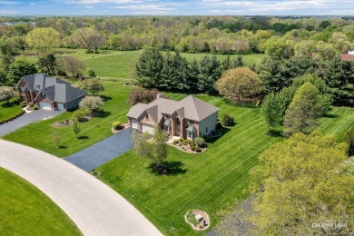 Welcome to this lovingly maintained move-in ready home with on Blackberry Oaks Golf Course in Illinois - for sale on GolfHomes.com, golf home, golf lot
