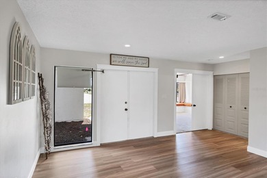 Welcome to Country Club Estates in North Port! This charming on Sabal Trace Golf and Country Club in Florida - for sale on GolfHomes.com, golf home, golf lot