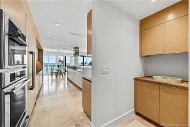 Chic 3rd floor condo in Sailfish Point offers an exceptional on Sailfish Point Golf Club, Inc. in Florida - for sale on GolfHomes.com, golf home, golf lot