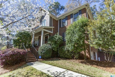 Welcome to 905 Tulip Poplar Lane in Hoover's desirable on Riverchase Country Club in Alabama - for sale on GolfHomes.com, golf home, golf lot