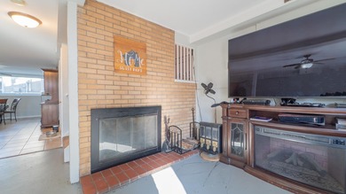 4 bedroom reverse bi-level home situated on almost a HALF ACRE on Innsbrook Country Club in Indiana - for sale on GolfHomes.com, golf home, golf lot