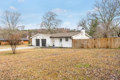 Tucked away in one of Chattanooga's most convenient locations, a on Concord Golf Club in Tennessee - for sale on GolfHomes.com, golf home, golf lot