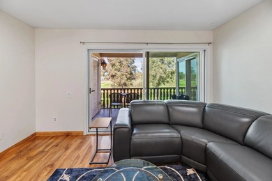 Be one of the lucky few to live in the Bernardo Villas Condo on Oaks North Golf Course in California - for sale on GolfHomes.com, golf home, golf lot