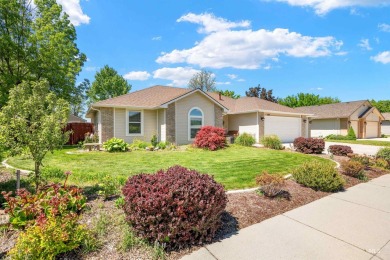 Lovingly maintained  thoughtfully updated single-level home in on Eagle Hills Golf Course in Idaho - for sale on GolfHomes.com, golf home, golf lot