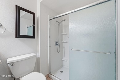 Move-in ready and freshly painted in November, this charming on PalmBrook Country Club in Arizona - for sale on GolfHomes.com, golf home, golf lot