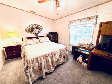 Beautiful Custom-Built Home with private back yard and Upgrades on Schalamar Creek Golf and Country Club in Florida - for sale on GolfHomes.com, golf home, golf lot