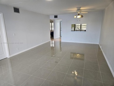 Beautiful  renovated apartm in Pembroke Pines. Stunning on Flamingo Lakes Country Club in Florida - for sale on GolfHomes.com, golf home, golf lot