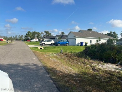 Excellent opportunity to own a 0.289-acre residential lot in the on Sun n Lake Golf and Country Club in Florida - for sale on GolfHomes.com, golf home, golf lot