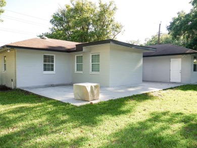 One or more photo(s) has been virtually staged. *** FREE lender on Cleveland Heights Golf Course in Florida - for sale on GolfHomes.com, golf home, golf lot