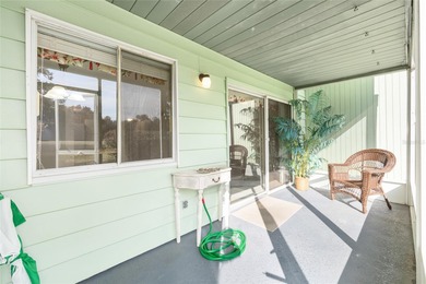 Welcome to carefree living in this charming 1-bedroom on Country Club At Silver Springs Shores in Florida - for sale on GolfHomes.com, golf home, golf lot