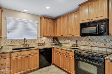 Charming and spacious ''Zuni'' model located in the heart of Sun on Cottonwood Country Club in Arizona - for sale on GolfHomes.com, golf home, golf lot