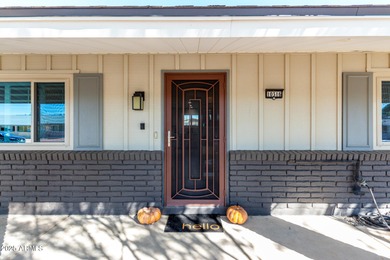 Renovated, Modern & Move-In Ready! This property boast high-end on Sun City Country Club in Arizona - for sale on GolfHomes.com, golf home, golf lot
