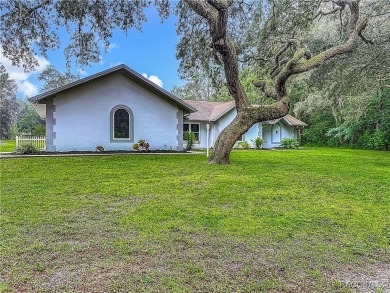 Fall in love with this picturesque 4 bedrooms, 2 bath, 2 car on Citrus Hills Golf Club in Florida - for sale on GolfHomes.com, golf home, golf lot