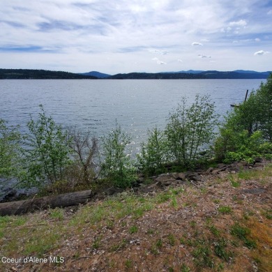 Come see the beautiful canvas that could be your panoramic on Coeur D Alene Resort Golf Course in Idaho - for sale on GolfHomes.com, golf home, golf lot