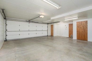 BACK ON THE MARKET (due to buyer financing falling through) on Bookcliff Country Club in Colorado - for sale on GolfHomes.com, golf home, golf lot