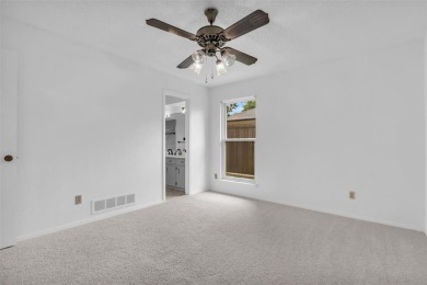 NEWLY PAINTED  NEW CARPET!!! MOVE IN READY!! Welcome to this on Sherrill Park Golf Course in Texas - for sale on GolfHomes.com, golf home, golf lot