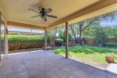 NEWLY PAINTED  NEW CARPET!!! MOVE IN READY!! Welcome to this on Sherrill Park Golf Course in Texas - for sale on GolfHomes.com, golf home, golf lot