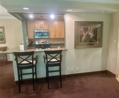 Welcome to this sought-after FIRST-FLOOR, SPACIOUS 3 bedroom, 2 on Innisbrook Resort and Golf Club in Florida - for sale on GolfHomes.com, golf home, golf lot
