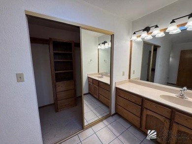 Move in ready 3-bedroom 1 full bath, 1 3/4 bath, back yard gate on Mesa Del Sol Golf Club in Arizona - for sale on GolfHomes.com, golf home, golf lot