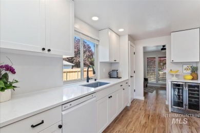 Don't miss this recently renovated, single-story beauty located on Lakeview Golf Club in Idaho - for sale on GolfHomes.com, golf home, golf lot