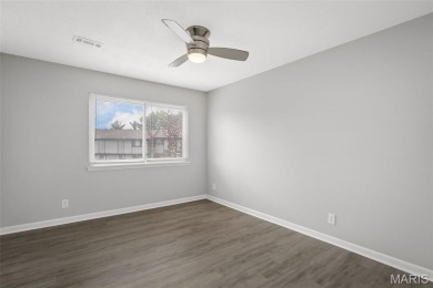 This lovely converted 2 bedroom, 2 bath condo has all you've on Lake Saint Louis Par 3 in Missouri - for sale on GolfHomes.com, golf home, golf lot