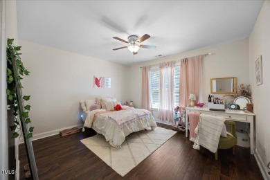 Motivated Seller - Discover the blend of comfort, space, and on The Neuse Golf Club in North Carolina - for sale on GolfHomes.com, golf home, golf lot