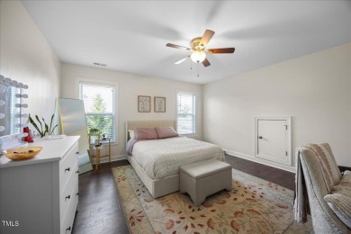 Motivated Seller - Discover the blend of comfort, space, and on The Neuse Golf Club in North Carolina - for sale on GolfHomes.com, golf home, golf lot