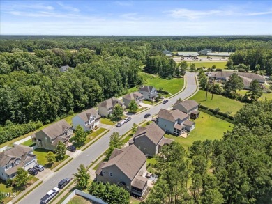 Motivated Seller - Discover the blend of comfort, space, and on The Neuse Golf Club in North Carolina - for sale on GolfHomes.com, golf home, golf lot
