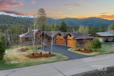 Welcome to this Mountain retreat that offers luxury and comfort on Jug Mountain Ranch Golf Course in Idaho - for sale on GolfHomes.com, golf home, golf lot