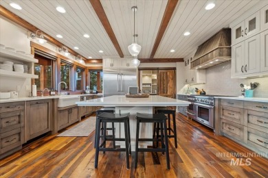 Welcome to this Mountain retreat that offers luxury and comfort on Jug Mountain Ranch Golf Course in Idaho - for sale on GolfHomes.com, golf home, golf lot