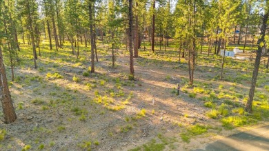 Build your dream home in Central Oregon's premier residential on Sunriver Caldera Springs Golf Course in Oregon - for sale on GolfHomes.com, golf home, golf lot