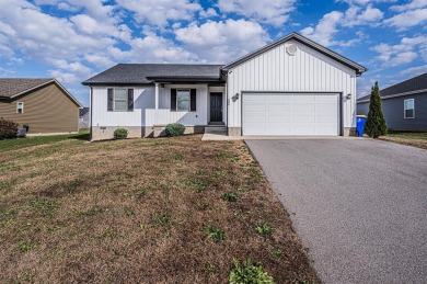 Discover modern comfort and effortless convenience in this on Franklin Country Club in Kentucky - for sale on GolfHomes.com, golf home, golf lot