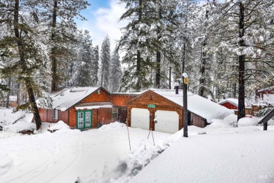 Cedar Cabin in the woods walking distance to Terrace Lakes Golf on Terrace Lakes Golf Resort in Idaho - for sale on GolfHomes.com, golf home, golf lot