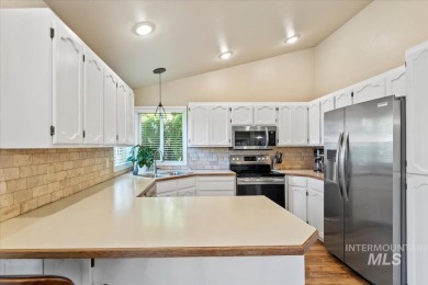 Charming custom-built home in coveted Eagle Rim Estates, just on Eagle Hills Golf Course in Idaho - for sale on GolfHomes.com, golf home, golf lot