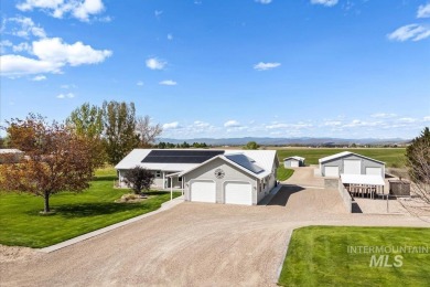 Beautiful 6-bed, 3.5-bath, 3,800 sq ft horse property on 2.2 on Scotch Pines Golf Course in Idaho - for sale on GolfHomes.com, golf home, golf lot