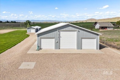 Beautiful 6-bed, 3.5-bath, 3,800 sq ft horse property on 2.2 on Scotch Pines Golf Course in Idaho - for sale on GolfHomes.com, golf home, golf lot