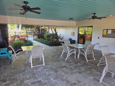 Seldom available, beautiful, and spacious 1 Bedroom/ ! Bathroom on Palm-Aire Country Club and Resort - The Oaks in Florida - for sale on GolfHomes.com, golf home, golf lot