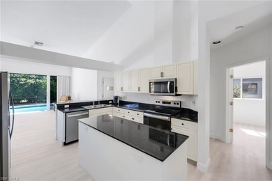 Move in and move onto the golf course! No waiting and no on Spanish Wells Golf and Country Club in Florida - for sale on GolfHomes.com, golf home, golf lot