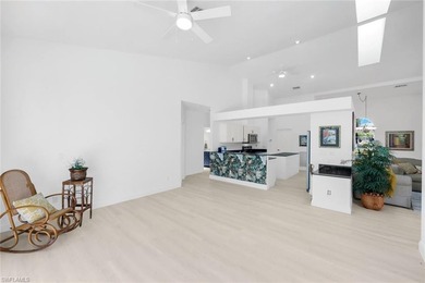 Move in and move onto the golf course! No waiting and no on Spanish Wells Golf and Country Club in Florida - for sale on GolfHomes.com, golf home, golf lot