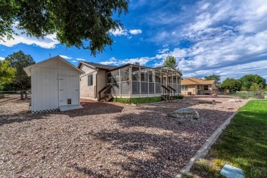 Welcome home to your recently updated and well maintained Pueblo on Desert Hawk At Pueblo West in Colorado - for sale on GolfHomes.com, golf home, golf lot