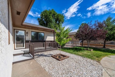 Welcome home to your recently updated and well maintained Pueblo on Desert Hawk At Pueblo West in Colorado - for sale on GolfHomes.com, golf home, golf lot